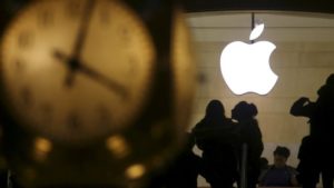 160830113124_apple_640x360_reuters_nocredit