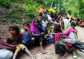 রোহিঙ্গাদের ওপর নৃশংসতা : মিয়ানমার সেনাবাহিনীর বিরুদ্ধে নিষেধাজ্ঞার আহ্বান হিউম্যান রাইটস ওয়াচের