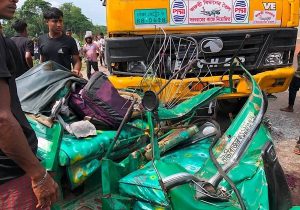 এবার ওসমানীনগরে ট্রাক-সিএনজির সংঘর্ষ, একাধিক নিহতের খবর